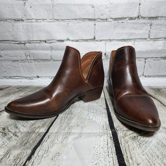 Steve Madden Brown Ankle Booties - Picture 2 of 10